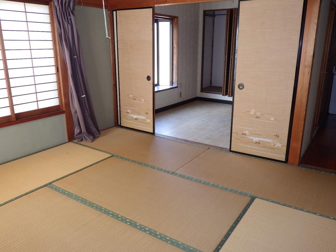 Renovated Harbor-View House for Rent in Muroto, Kochi - Thumbnail 3