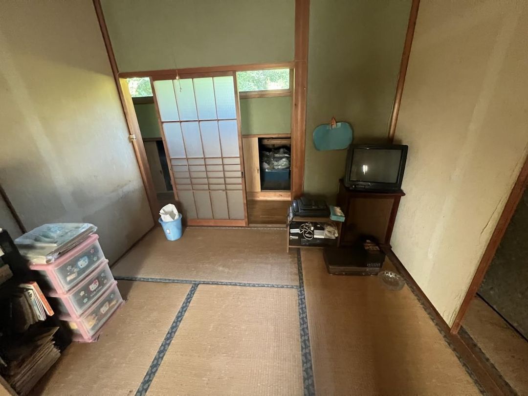 Former Guest House for Rent in Ōtsuki, Kochi - 7DK, Pet Friendly - Thumbnail 4