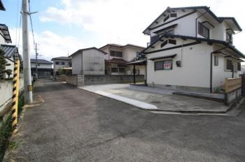 Renovated 4LDK House with Garden in Marugame, Kagawa - Thumbnail 2
