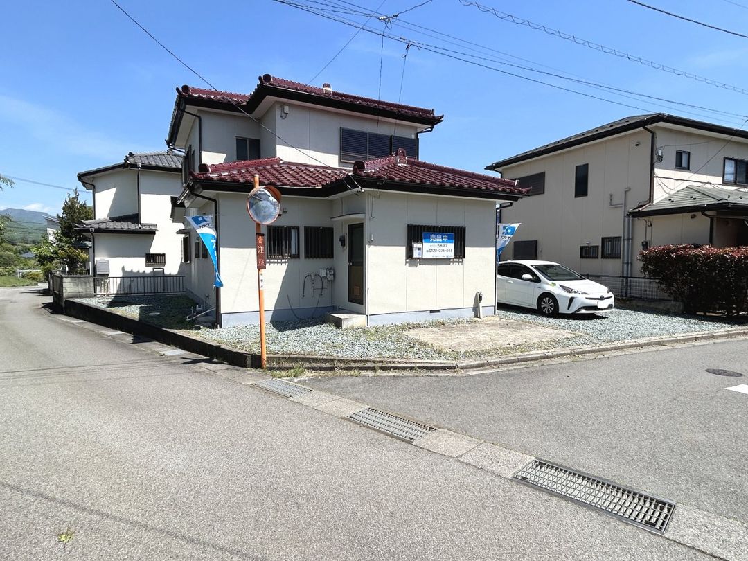 Renovated 4DK House in Kai City, Yamanashi - 99m2 - Thumbnail 3
