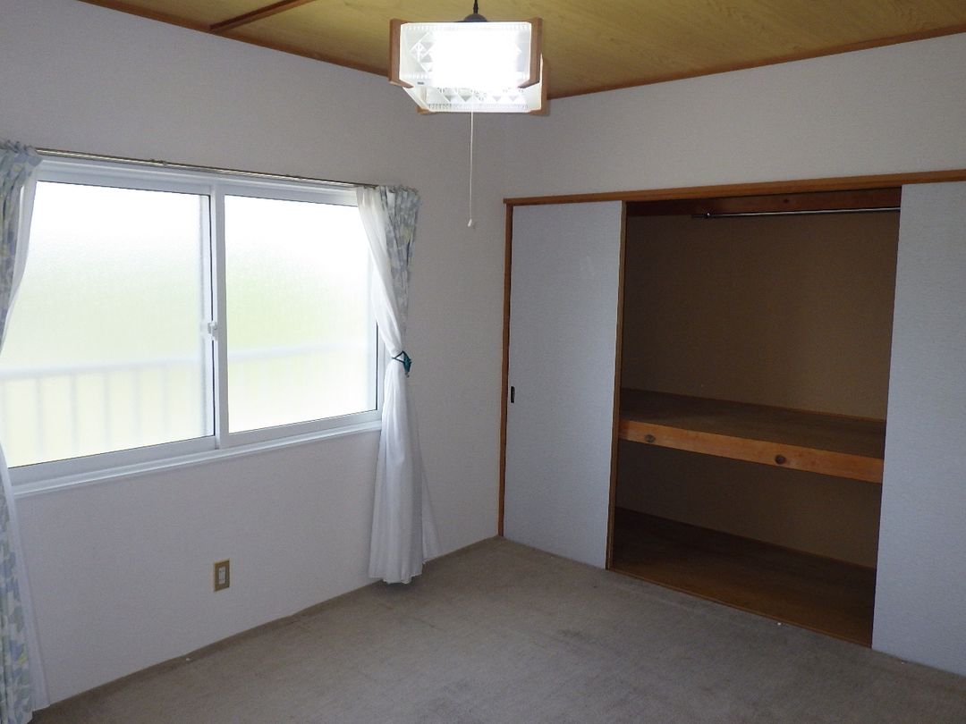 White Heights Apartment A Rental in Kamifurano, Hokkaido - Thumbnail 3