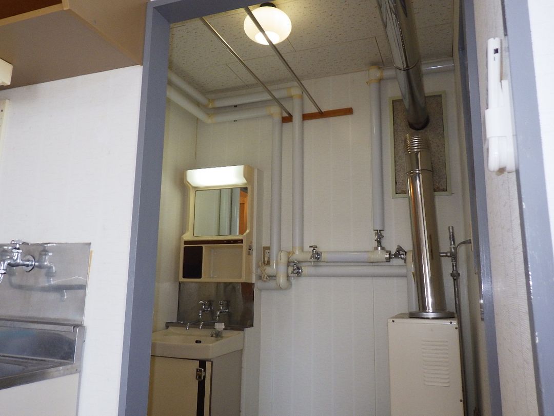 White Heights Apartment A Rental in Kamifurano, Hokkaido - Thumbnail 4