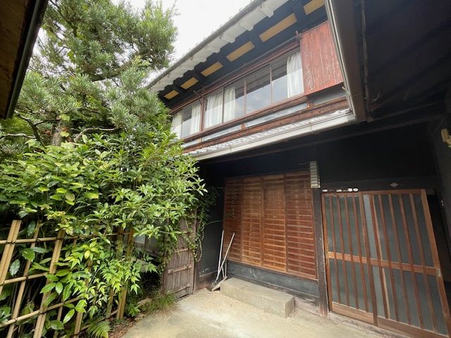 Machiya Rental near Philosopher's Path, Kyoto - Thumbnail 3