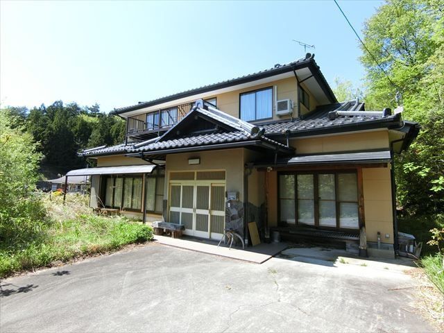 7DK Traditional House with Forest Land in Koriyama, Fukushima - Image 1