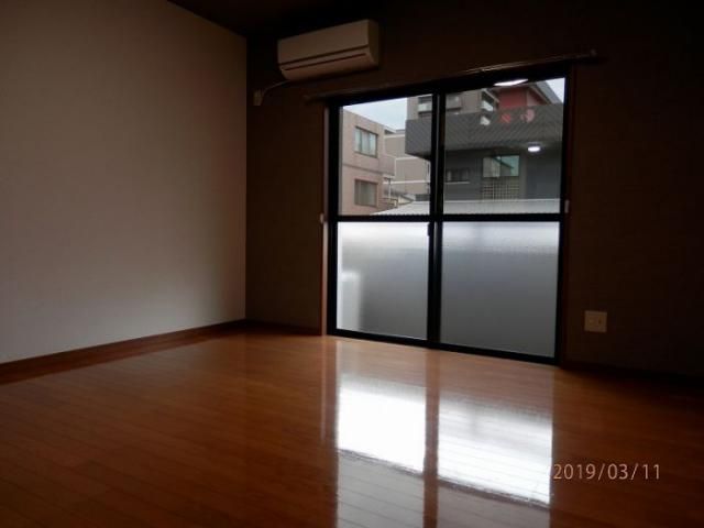 1DK Apartment for Rent in Takamatsu, Kagawa - Thumbnail 4