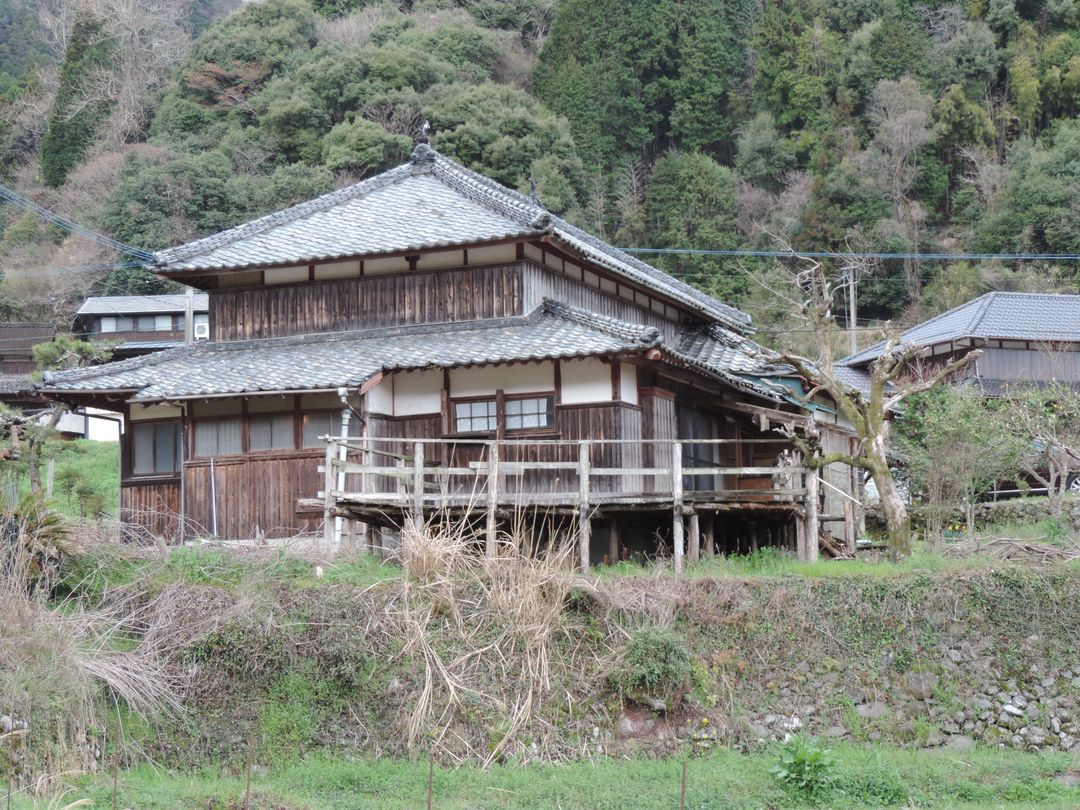 Traditional Kominka with Farmland and River Views in Buzen, Fukuoka - Thumbnail 4
