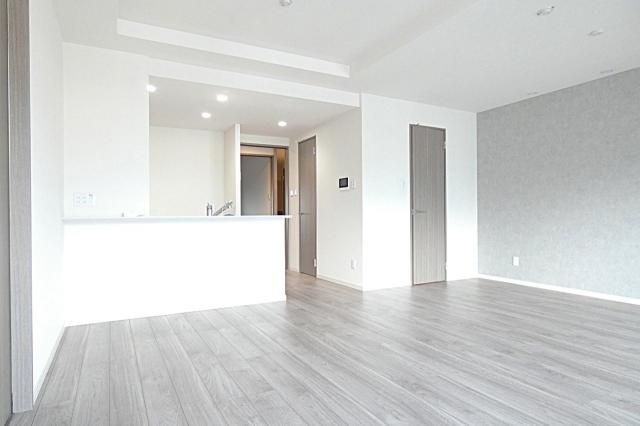 New 2LDK Apartment in Utazu, Kagawa - 74.2 sqm - Thumbnail 4