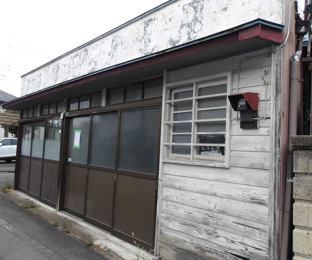 1960 Traditional Townhouse in Kiryu City, Gunma - Thumbnail 2