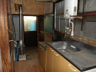 1960 Traditional Townhouse in Kiryu City, Gunma — Image 2, Kiryu, Gunma