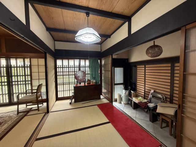Kyo-Machiya Rental Along Shirakawa Canal in Okazaki, Kyoto - Thumbnail 4