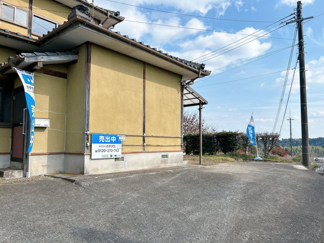 4LDK Used House for Sale in Yamaga, Kumamoto with Garden - Thumbnail 3