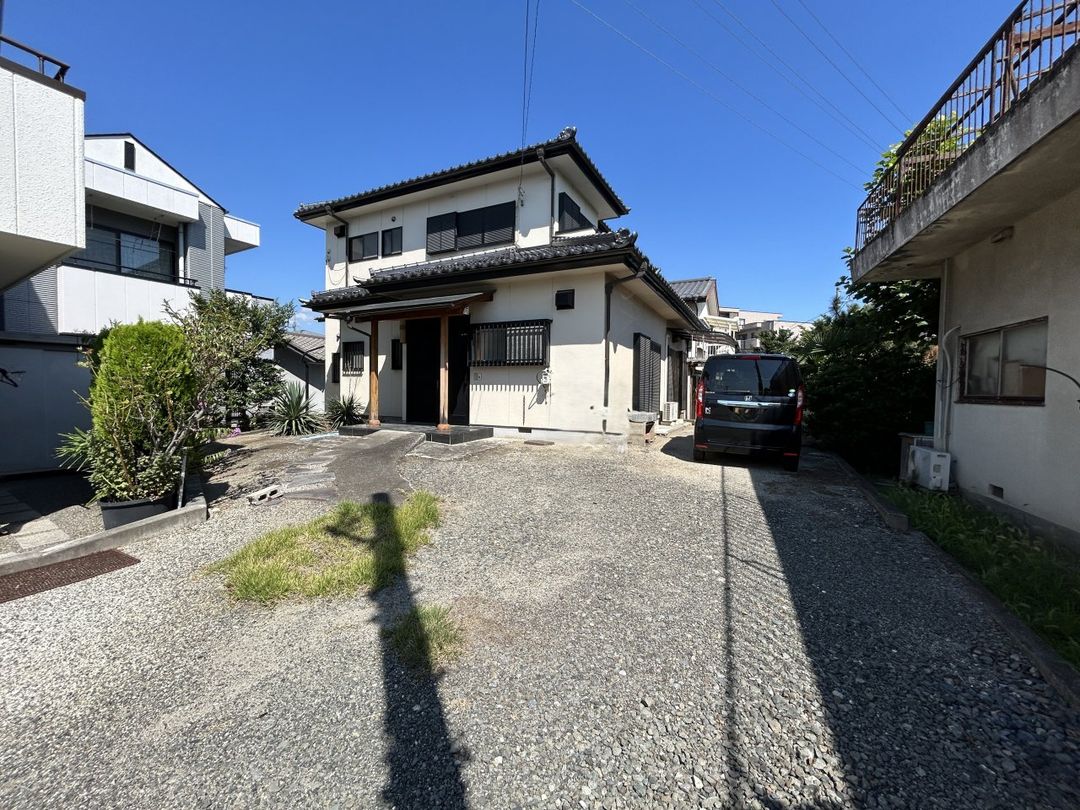 5DK Detached House in Kofu City, Yamanashi - 122.96 sqm - Thumbnail 3