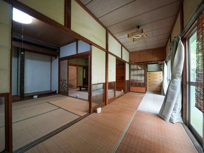 Spacious 5K House for Sale in Minami-Aso Village, Kumamoto - Thumbnail 2