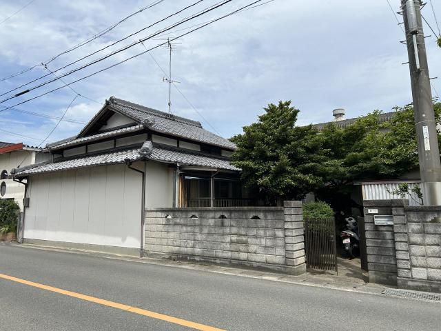 4DK House for Sale in Shodoshima Town, Kagawa - Thumbnail 2