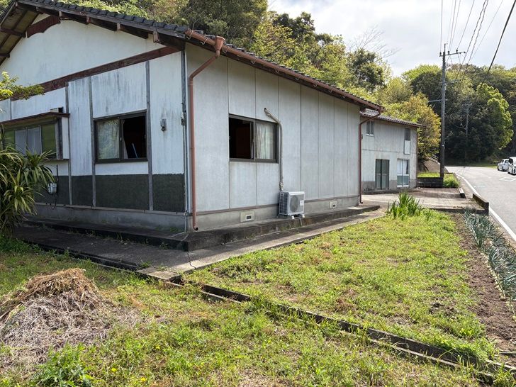 3DK House with Land in Oyano Town, Kamiamakusa City - 1.8M Yen - Thumbnail 2