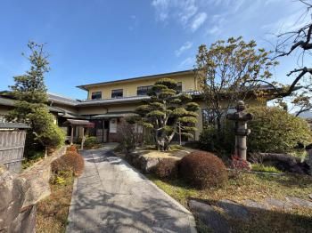 12LDK Reinforced Concrete House in Mitoyo City, Kagawa - Thumbnail 2