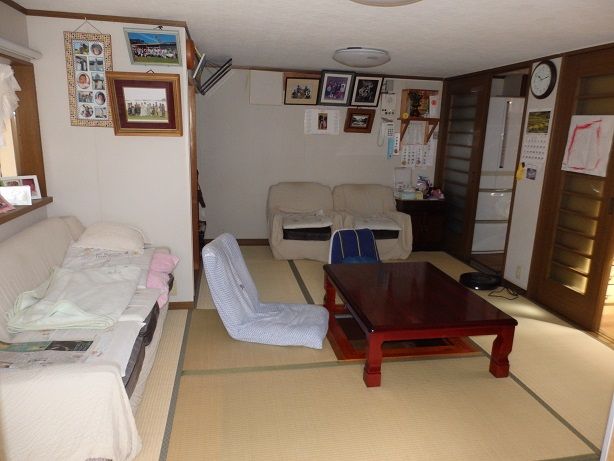 2-Story Wooden House for Sale and Rent in Kaiyo Town, Tokushima - Thumbnail 3