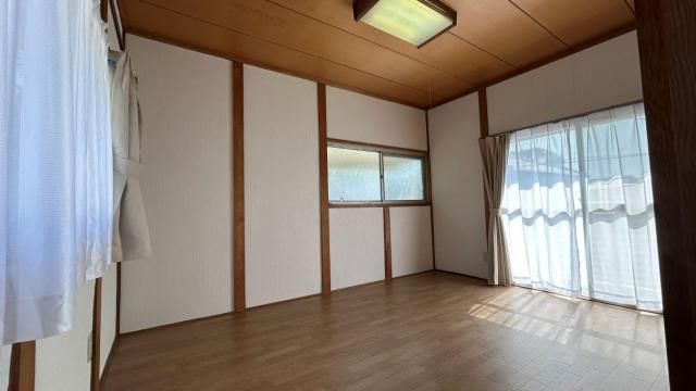 5DK House for Rent in Sakaide, Kagawa - 92.59 sqm - Thumbnail 4