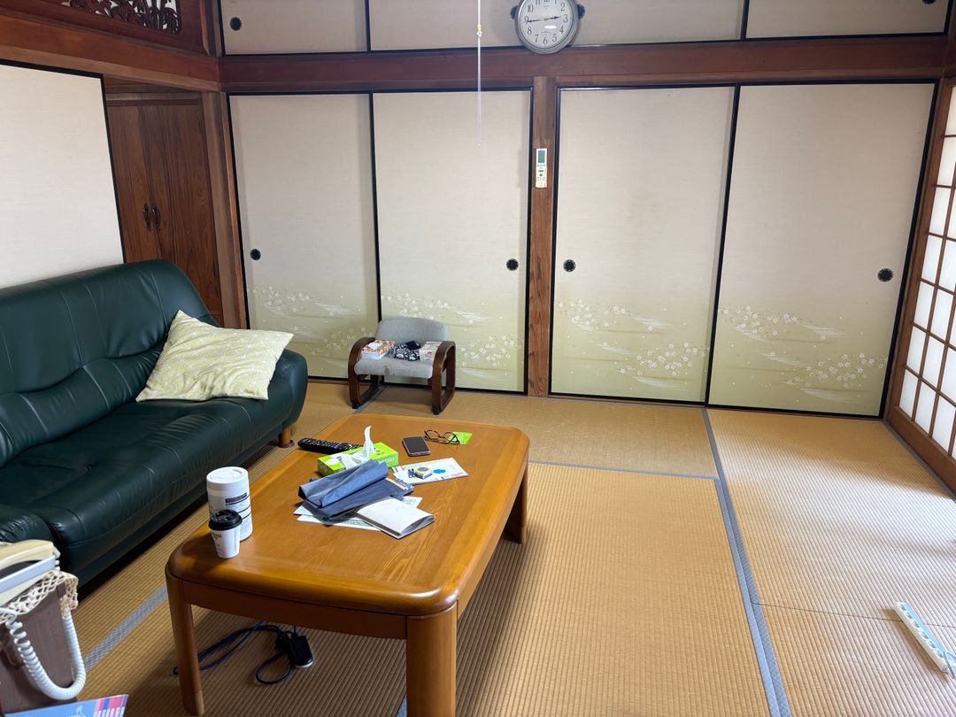 5K House for Sale in Reihoku Town, Kumamoto with 584 sqm Land - Thumbnail 2