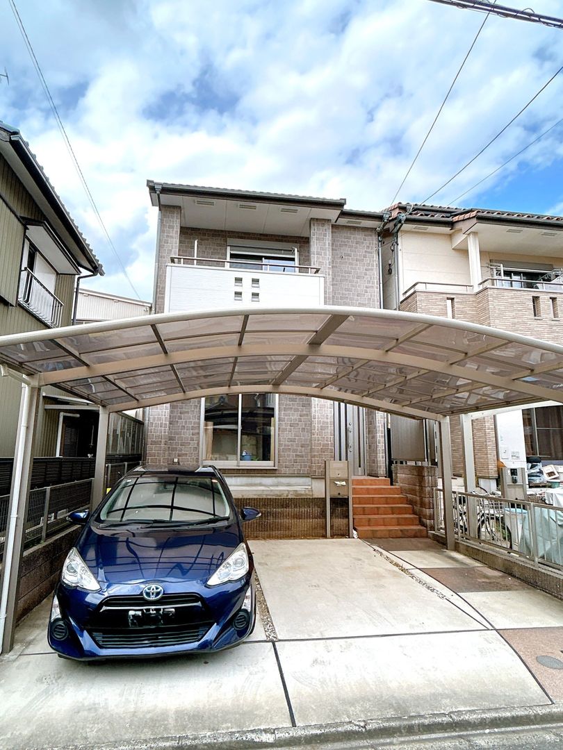 4LDK Renovated House for Sale in Nagoya Kita Ward - Thumbnail 2