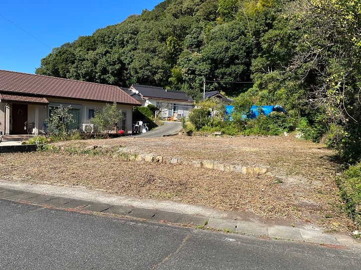 259 sqm Residential Land for Sale in Kamiamakusa, Kumamoto - Thumbnail 2