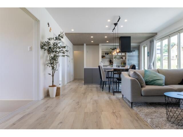 Tanabe House - Home Builder in Tanabe City, Wakayama - Thumbnail 2