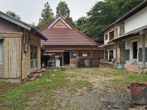100-Year-Old Kominka with Kura Storehouse for Sale in Kobe - Thumbnail 4