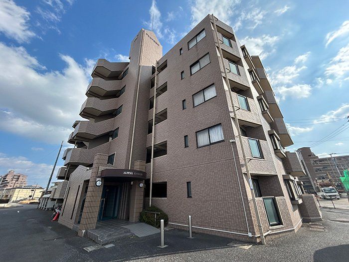 Renovated 3LDK Apartment in Kasugai, Aichi - 89.96 sqm - Thumbnail 2