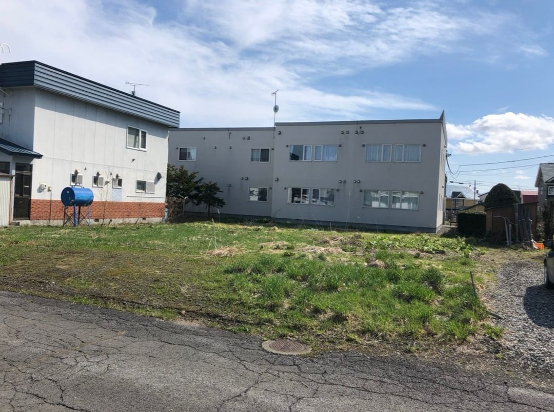 102 Tsubo Land for Sale in Kamifurano, Hokkaido - Thumbnail 2