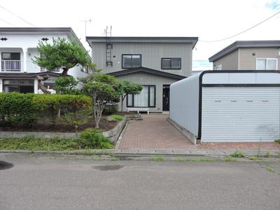 Spacious 4LDK House in Kuriyama, Hokkaido - 254sqm Land — Image 1, Kuriyama, Hokkaido