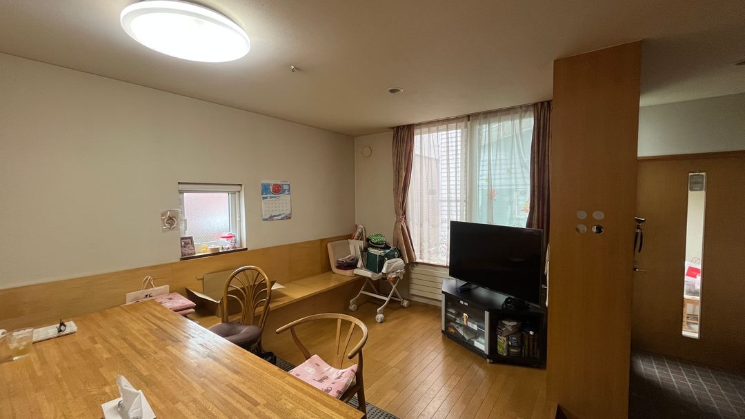 5LDK Wooden House for Sale in Central Kuriyama, Hokkaido - Thumbnail 4