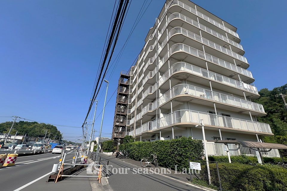 Fully Renovated 2LDK Apartment in Kamakura City, 77.61 sqm - Thumbnail 3