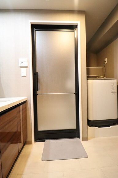 2LDK Apartment in Itabashi, Tokyo - 56.15 sqm - Thumbnail 3
