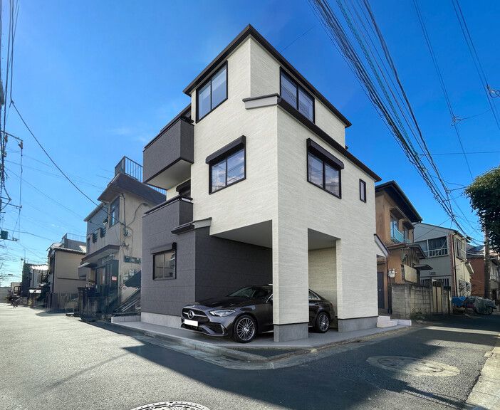 New 3LDK House for Sale near Shin-Koiwa Station in Edogawa, Tokyo - Thumbnail 2