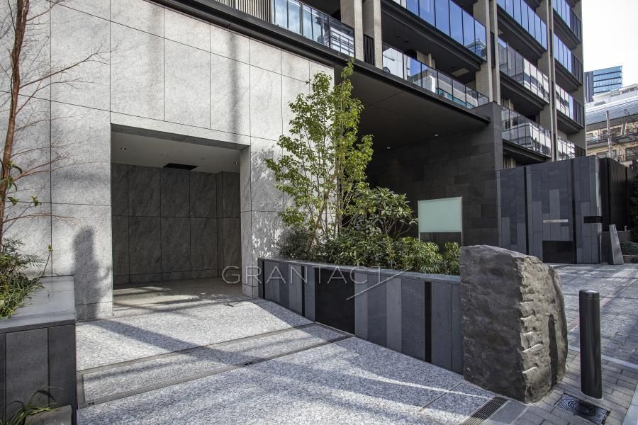 The Parkhouse Shibuya Minami-Daidocho 3LDK Apartment for Sale - Thumbnail 4