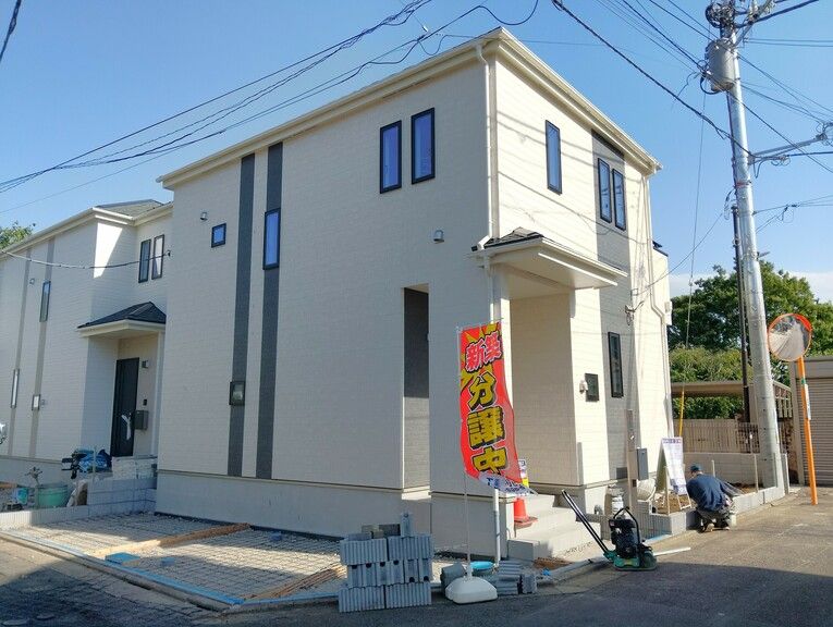 New 3LDK House for Sale in Kodaira, Tokyo Near Takainodai Station - Thumbnail 2