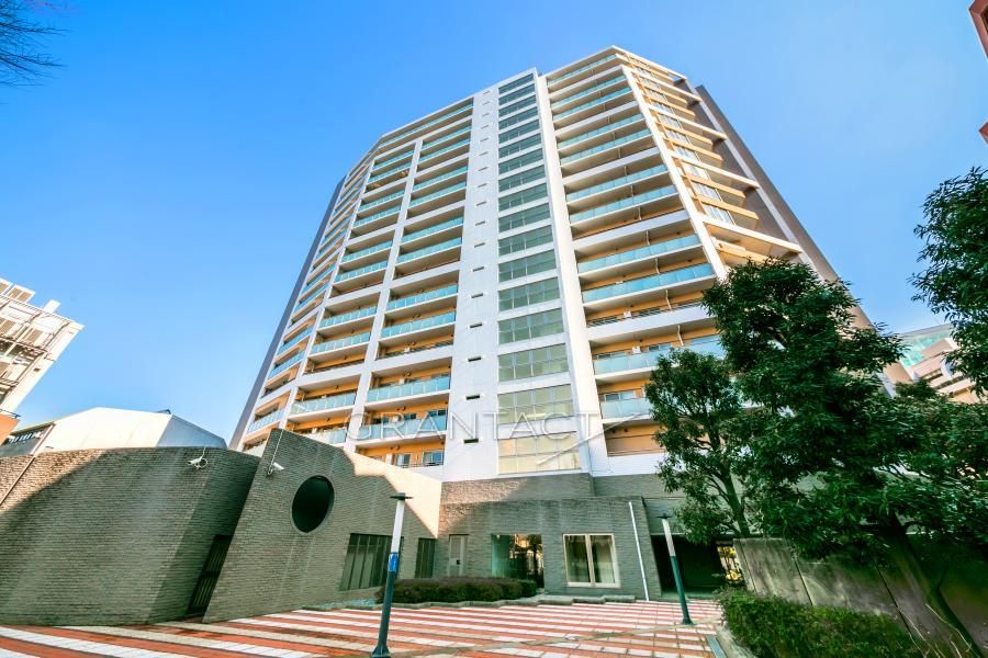 Shibuya Ains 2LDK Apartment for Sale in Central Tokyo - Image 1