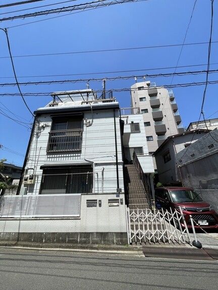 3LDK Detached House in Itabashi, Tokyo - 203.68 sqm - Thumbnail 4