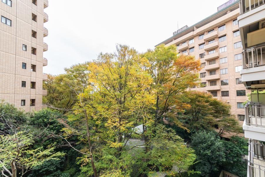 Hiroo Garden Hills West Hill I 3LDK | Fully Renovated | Tokyo - Thumbnail 3