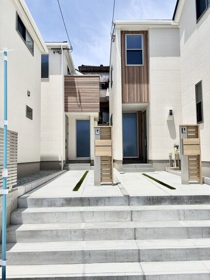 New 3LDK House for Sale in Suma-ku, Kobe Near Two Stations - Thumbnail 2