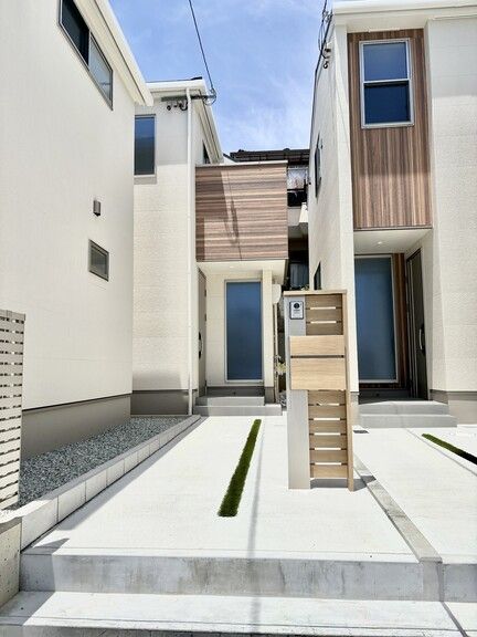 New 3LDK House for Sale in Suma-ku, Kobe Near Two Stations - Thumbnail 3