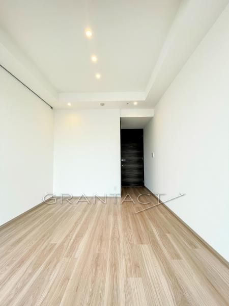The Parkhouse Gran Sanbancho 3LDK Apartment for Sale in Chiyoda - Thumbnail 2