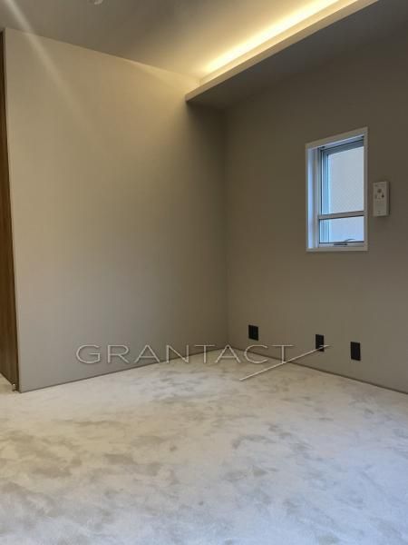 Hiroo Garden Hills West Hill K 3LDK Apartment for Sale - Image 1