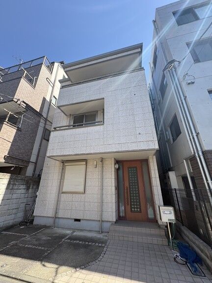 4LDK Detached House for Sale in Tateishi, Katsushika-ku, Tokyo - Thumbnail 2