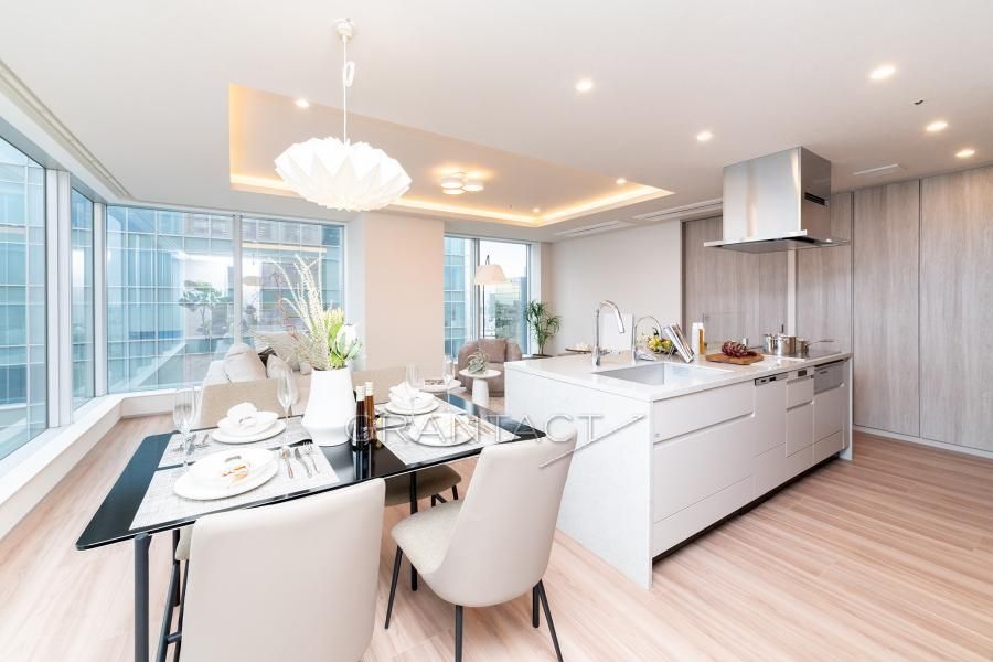 Tokyo Times Tower 3LDK with Skytree View | Chiyoda-ku - Thumbnail 3