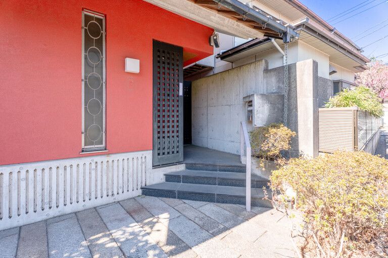 5LDK Detached House for Sale in Kamakura Near Station - Thumbnail 3