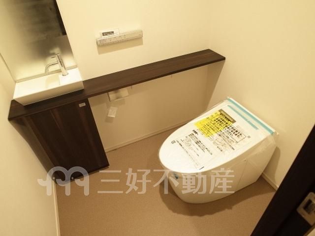 2LDK Apartment for Rent in Fukuoka Momochi 77.32m² - Thumbnail 3