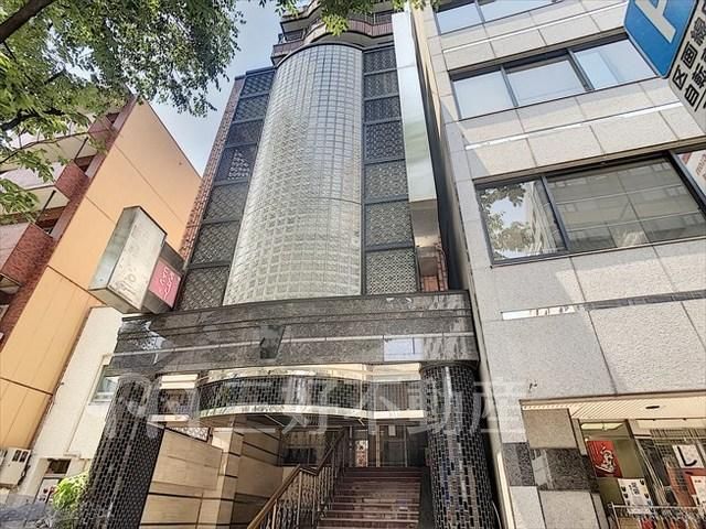 2LDK Apartment for Rent in Gion, Hakata Ward, Fukuoka - Thumbnail 3