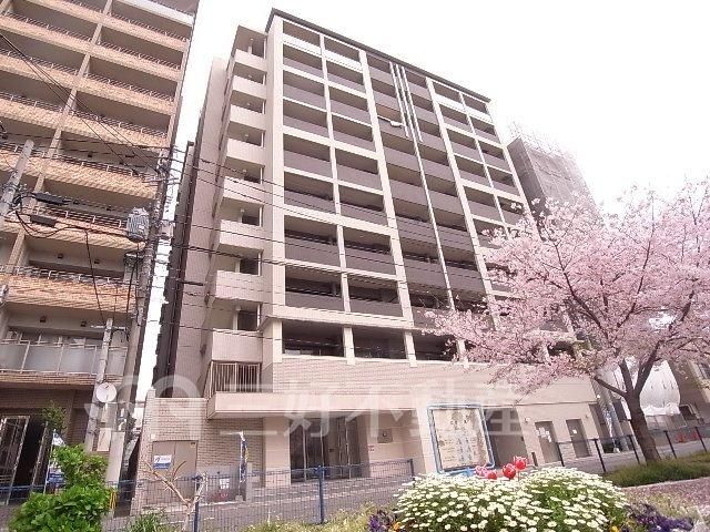 1K Apartment for Rent in Hakata Ward, Fukuoka - Thumbnail 2