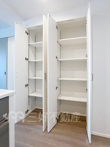 1LDK Apartment for Rent in Hakata-ku, Fukuoka - Thumbnail 3
